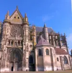 Senlis (60), Oise, Cathédrale et monument historique.